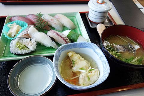 海鮮にぎり定食