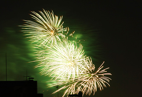 jingu_fireworks2014-03.jpg